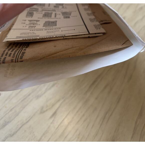 4 VTG Vogue 80s Sew Patterns designer Lagerfeld, Horn, Klein, Montana, Workwear - Picture 8 of 11